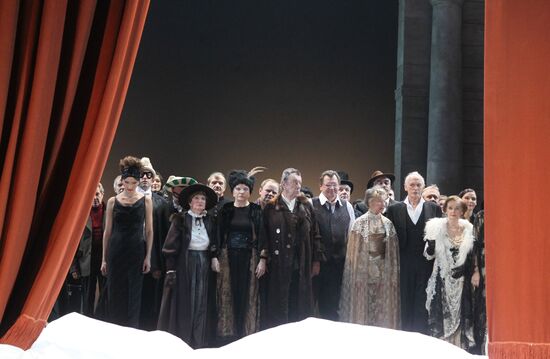 Dress rehearsal of "Quay" at Vakhtangov Theater