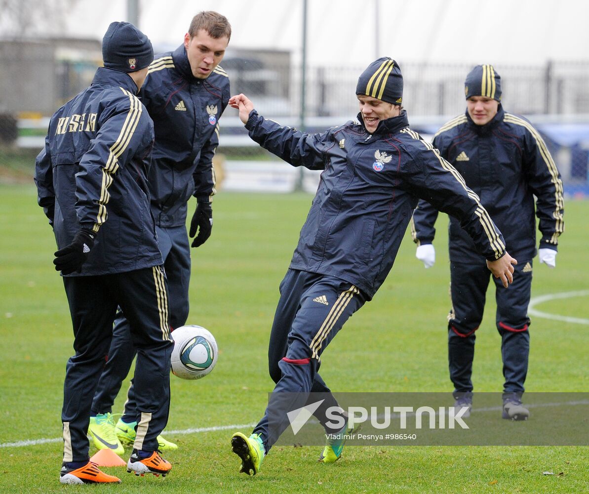 Russian football team holds training session