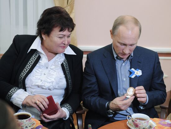 Vladimir Putin visits Northwestern Federal District