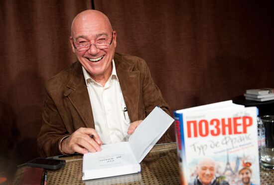 Meeting with Vladimir Pozner at Bukvoyed bookshop