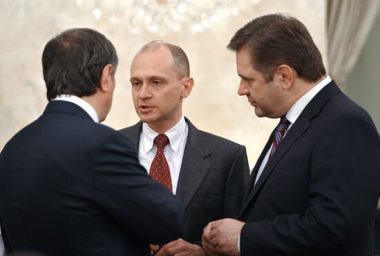 Vladimir Putin conducts Government Presidium meeting