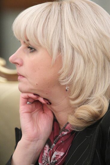 Vladimir Putin conducts Government Presidium meeting