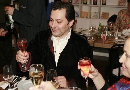 Abrau-Durso Sparkling Wine House holds art dinner
