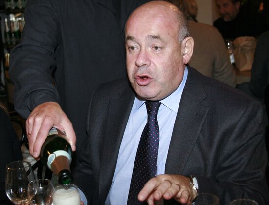 Abrau-Durso Sparkling Wine House holds art dinner