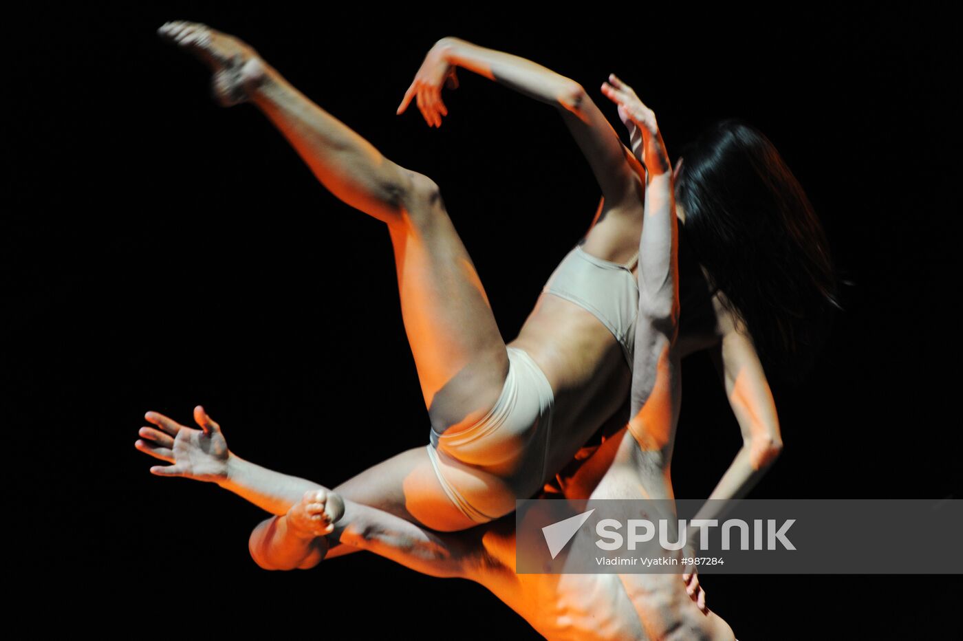 Romeo and Juliet ballet at DanceInversion-2011 festival
