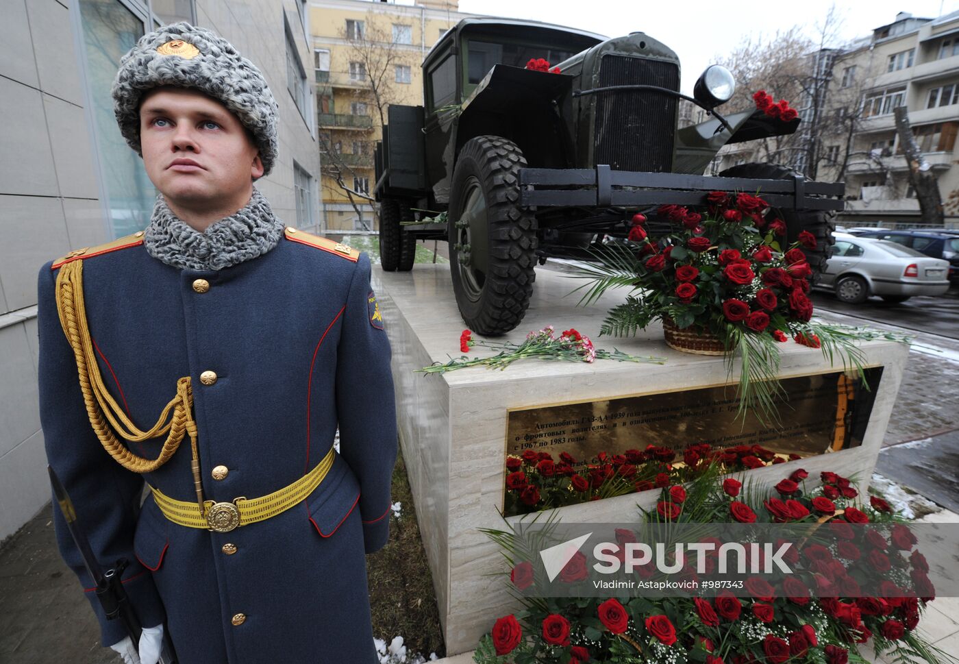 War drivers memorial unveiled in Moscow