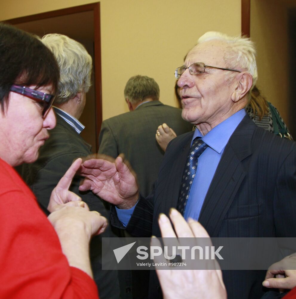 Meeting on the issue of Anatoly Lysenko's book