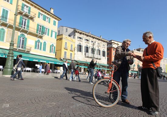 Cities of the world. Verona.