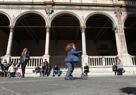 Cities of the world. Verona.