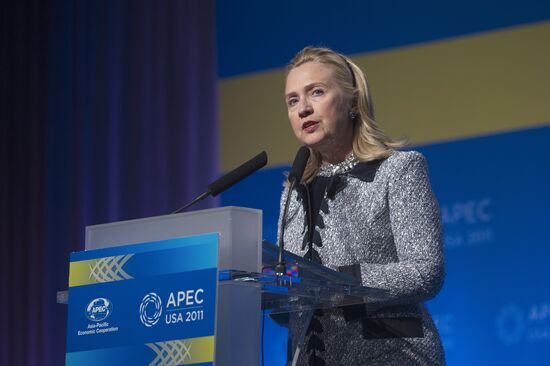 Participants in APEC summit in Honolulu