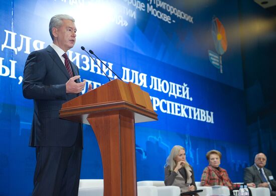 Sergei Sobyanin at forum of municipal deputies