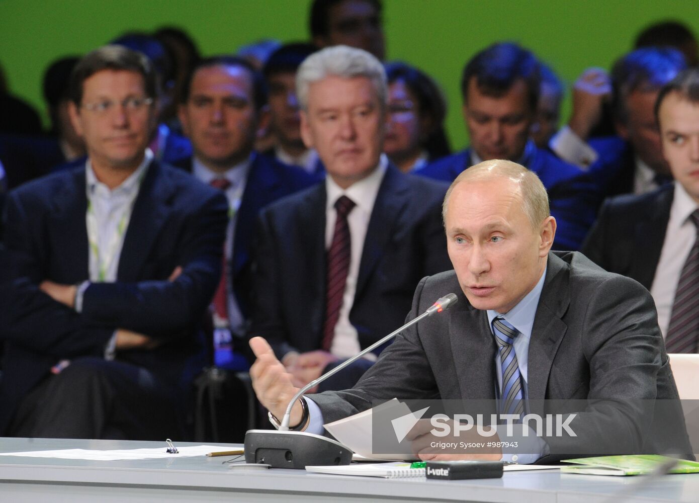 Vladimir Putin attends 170th anniversary Sberbank events