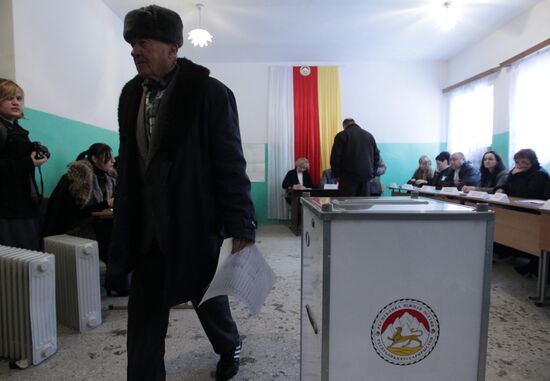 South Ossetia votes in presidential election