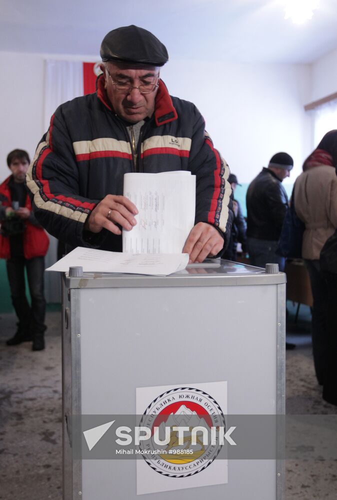 South Ossetia votes in presidential election