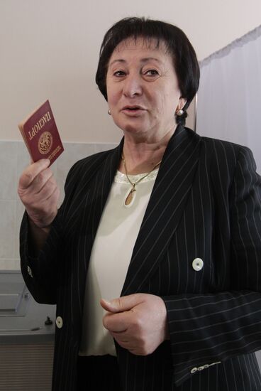 South Ossetia votes in presidential election
