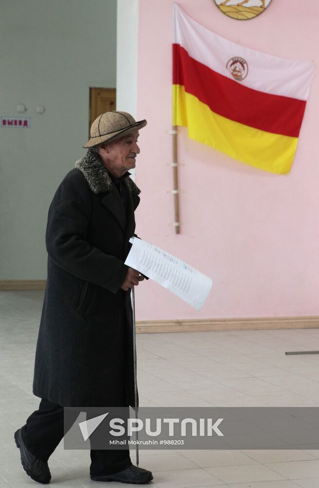 South Ossetia votes in presidential election