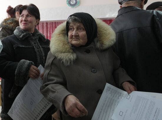 South Ossetia votes in presidential election