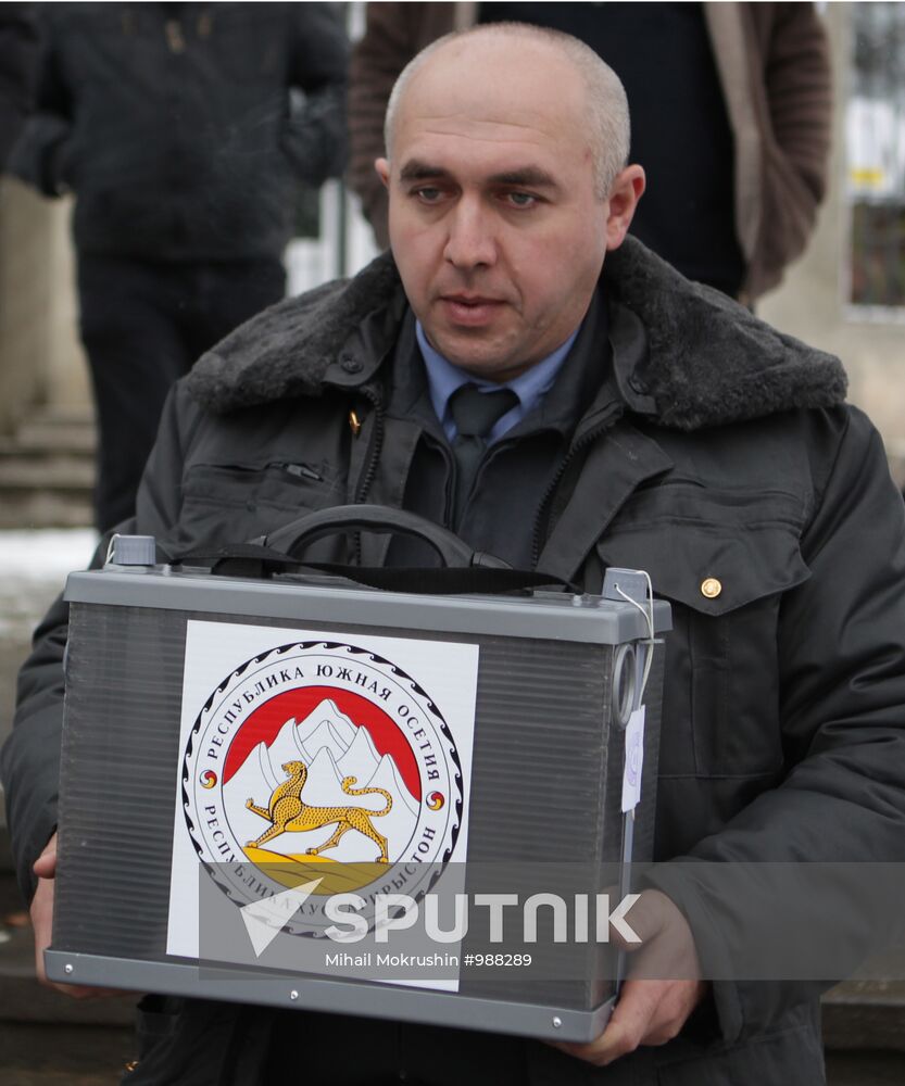 South Ossetia votes in presidential election