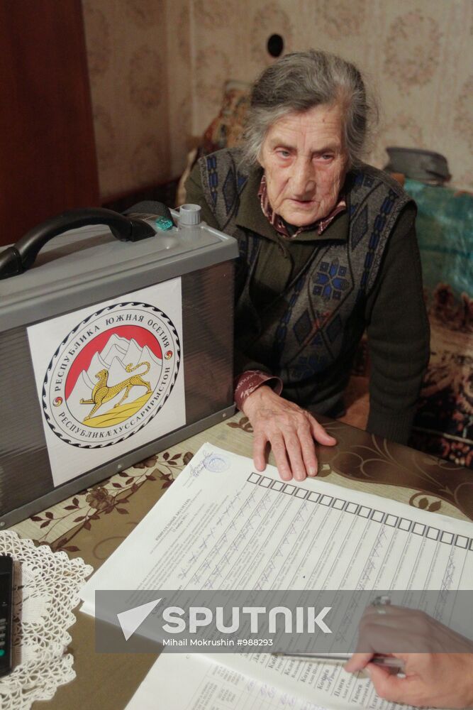 South Ossetia votes in presidential election