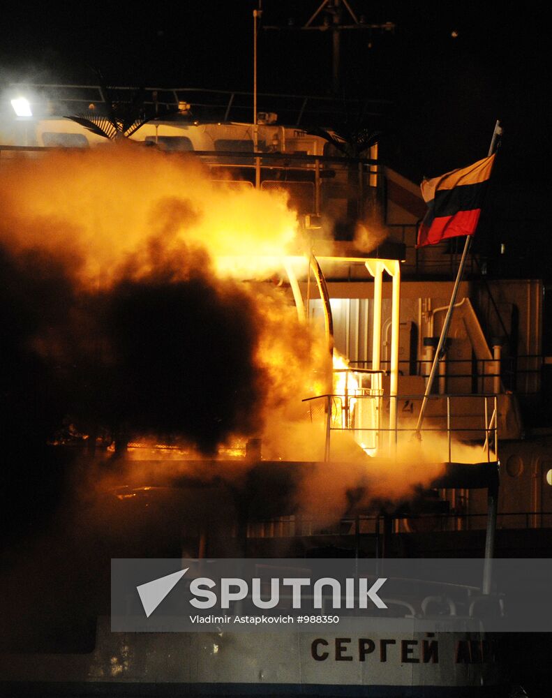 Fire on board the triple-deck ship Sergei Abramov in Moscow