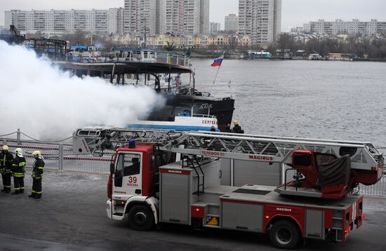 Fire onboard "Sergei Abramov" motor ship in Moscow