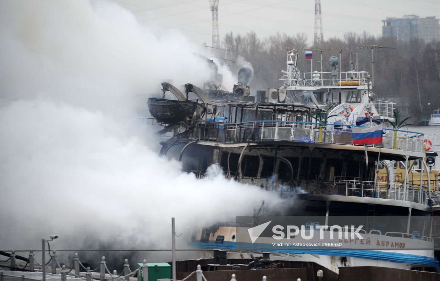 Fire onboard "Sergei Abramov" motor ship in Moscow