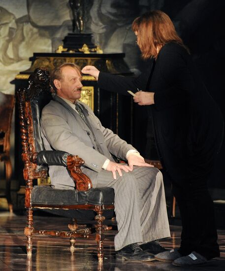 Shooting of Karen Shakhnazarov's film "White Tiger"