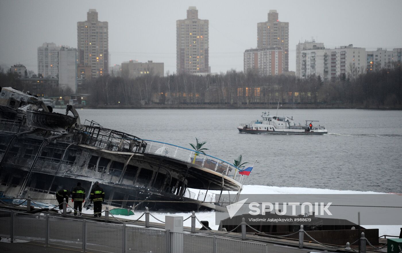 Fire on board the triple-deck ship Sergei Abramov in Moscow