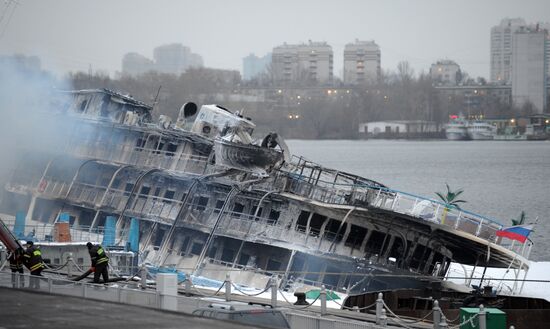 Fire on board the triple-deck ship Sergei Abramov in Moscow