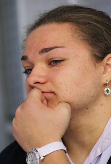 News conference upon World Weightlifting Championship