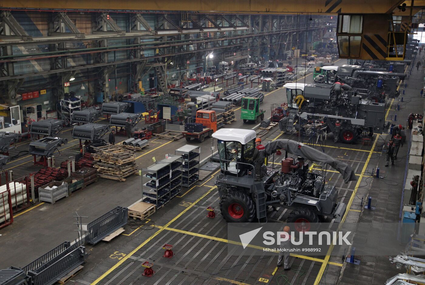 Rostselmash plant at work