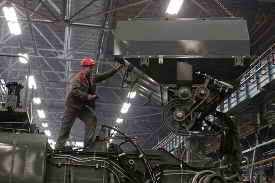 Rostselmash plant at work