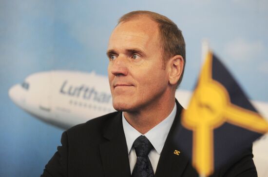P/c on: "Vnukovo and Lufthansa - beginning of cooperation"
