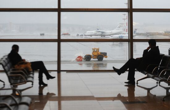 P/c on Vnukovo airport and Lufthansa - beginning of cooperation
