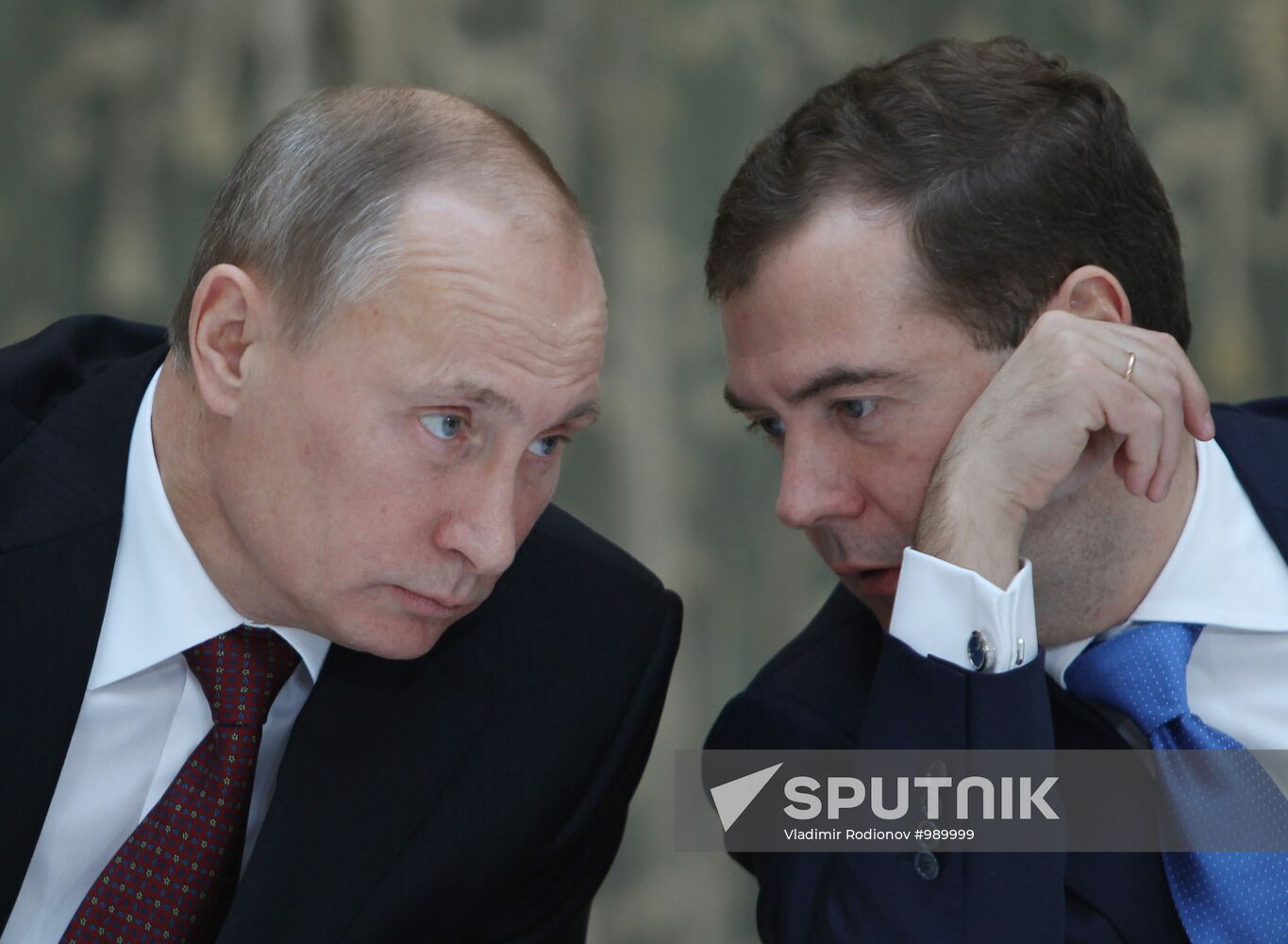 Dmitry Medvedev, Vladimir Putin meet with veterans