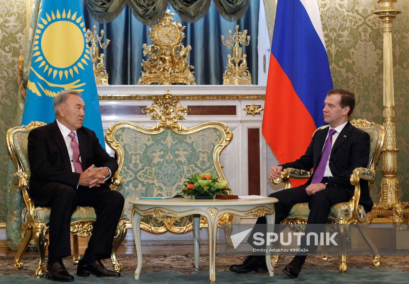 Dmitry Medvedev and Nursultan Nazarbayev meet in Kremlin