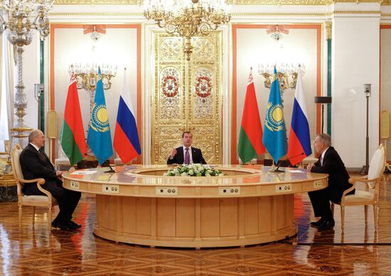 Russian, Belarusian, Kazakh presidents meet in the Kremlin