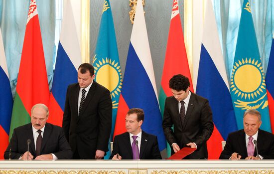 Russian, Belarusian, Kazakh presidents meet in the Kremlin
