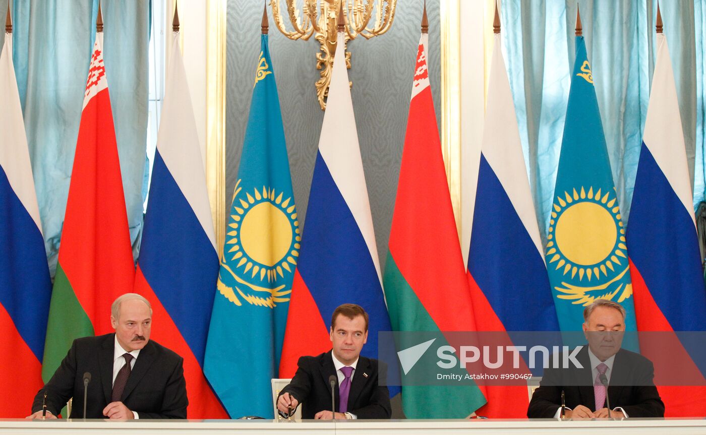 Russian, Belarusian, Kazakh presidents meet in the Kremlin