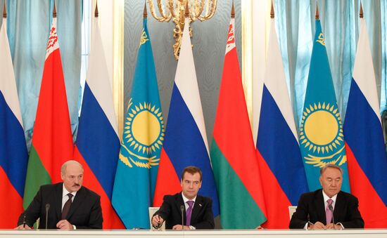 Russian, Belarusian, Kazakh presidents meet in the Kremlin