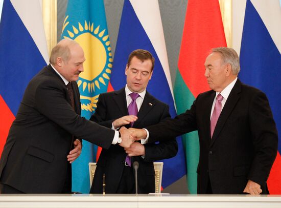 Russian, Belarusian, Kazakh presidents meet in the Kremlin