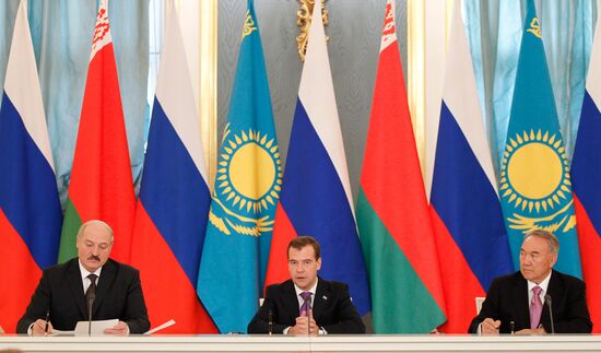 Russian, Belarusian, Kazakh presidents meet in the Kremlin