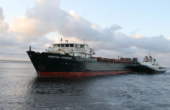 Cargo ship "Kapitan Kuznetsov" on the way to Arkhangelsk