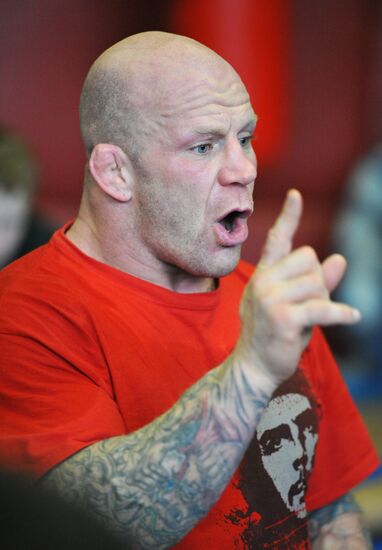 American martial arts fighter Jeff Monson master class in Moscow