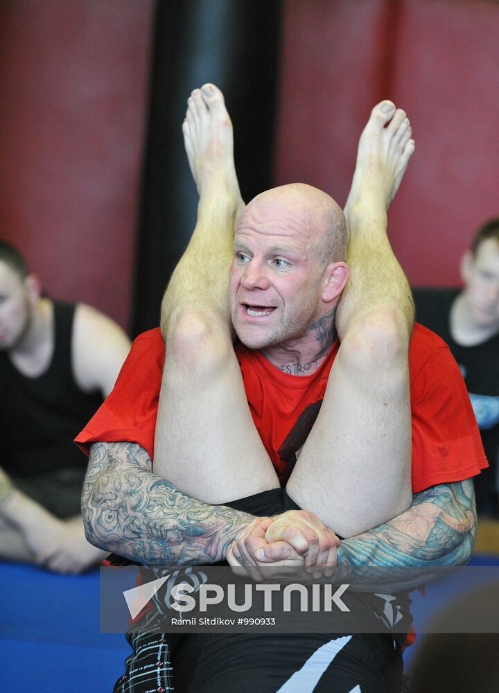 American martial arts fighter Jeff Monson master class in Moscow