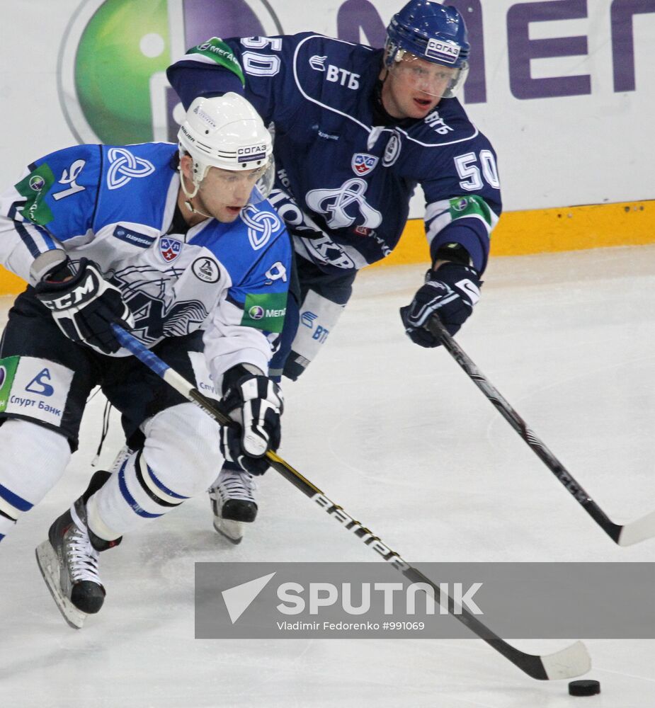 Ice Hockey. CHL. Match, "Dynamo" (Moscow) - "Neftihimik"