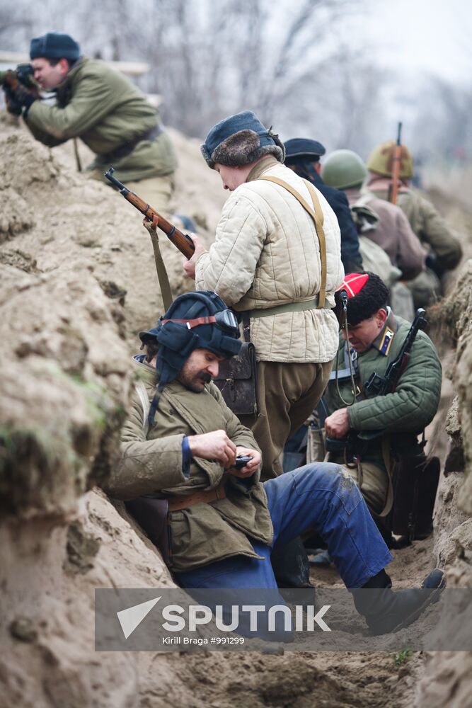 Military-historical reenactment of Stalingrad Battle episode