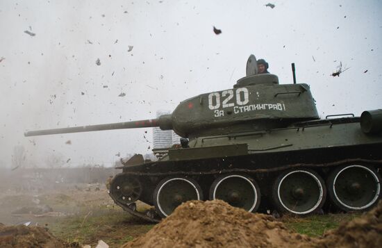 Military-historical reenactment of Stalingrad Battle episode