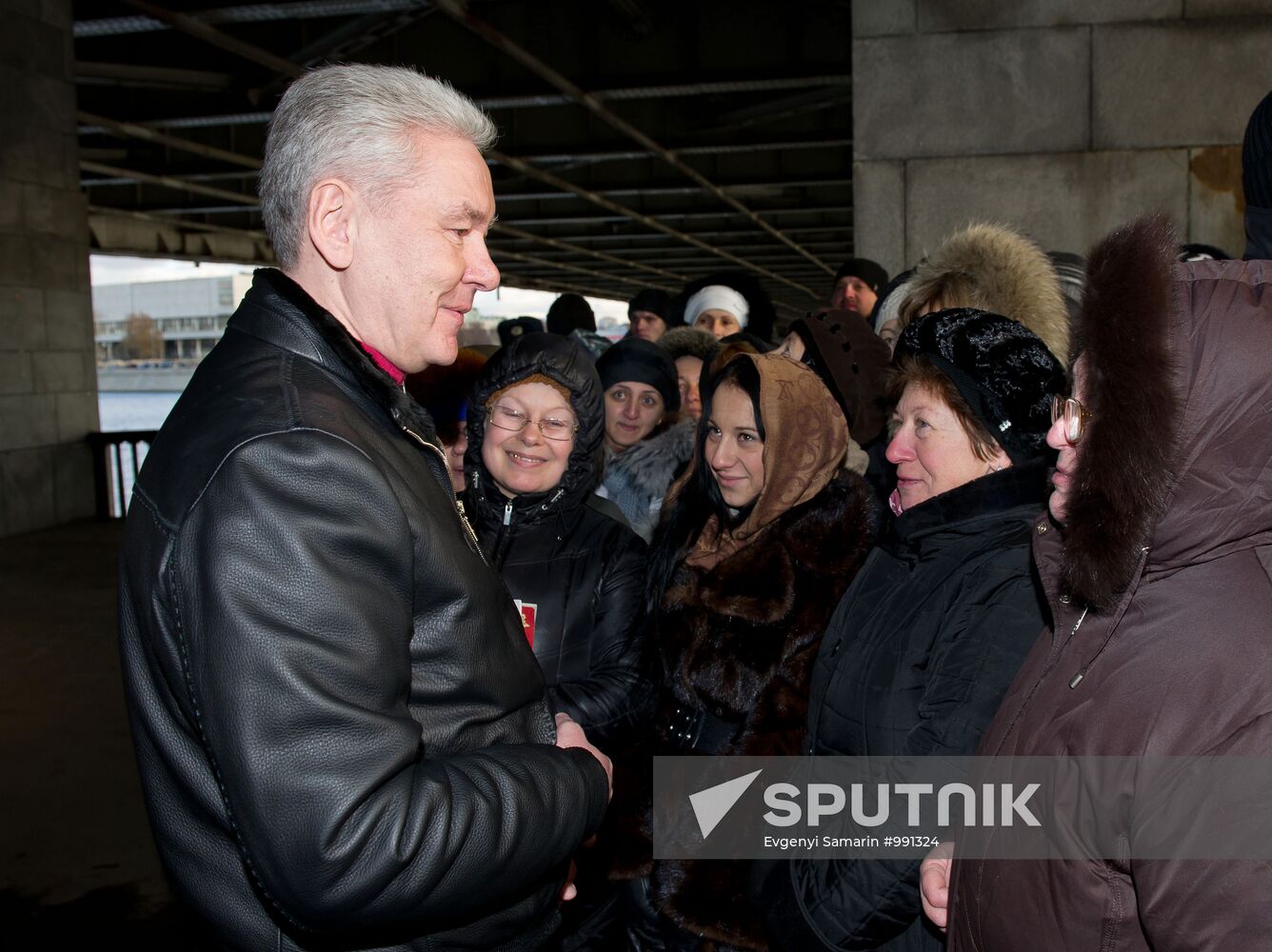 Moscow Mayor meets with believers at Christ the Savior Cathedral