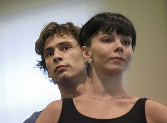 Natalya Osipova and Ivan Vasilyev hold rehearsal